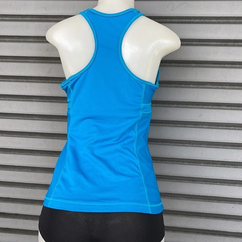 Nike Dri-FIT Bright Blue Built In Shelf Bra Racerback Tank Top Size Medium